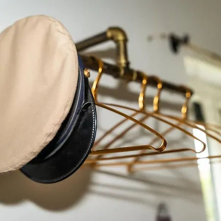 La Du Pecheur Berville-sur-Mer